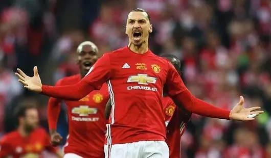 秀扑救对比 秀扑救对比